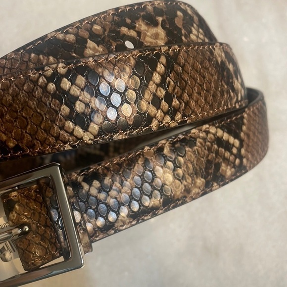 a New Day Women's Skinny Exotic Snake Belt Size OS - Picture 6 of 6